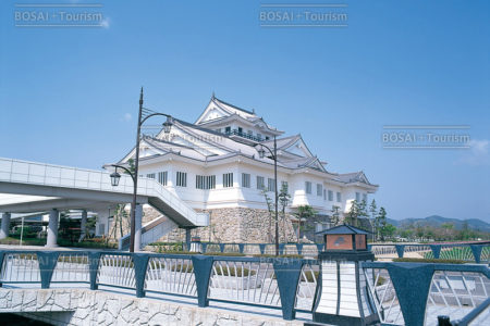 悠里館（亘理町立郷土資料館）