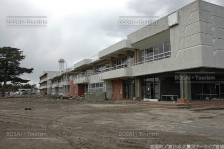 長瀞小学校は一階が水没 長瀞小学校は一階が水没