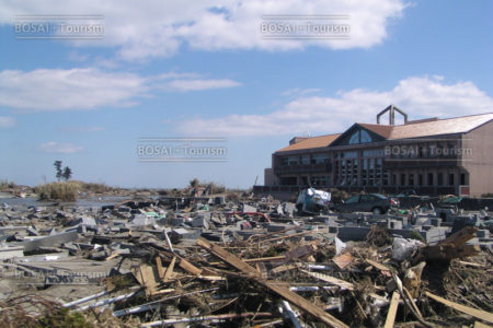 山本町・中浜小学校・震災風景 山本町・中浜小学校・震災風景